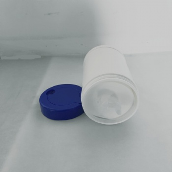 Dry roll with canister sets for making wet wipes